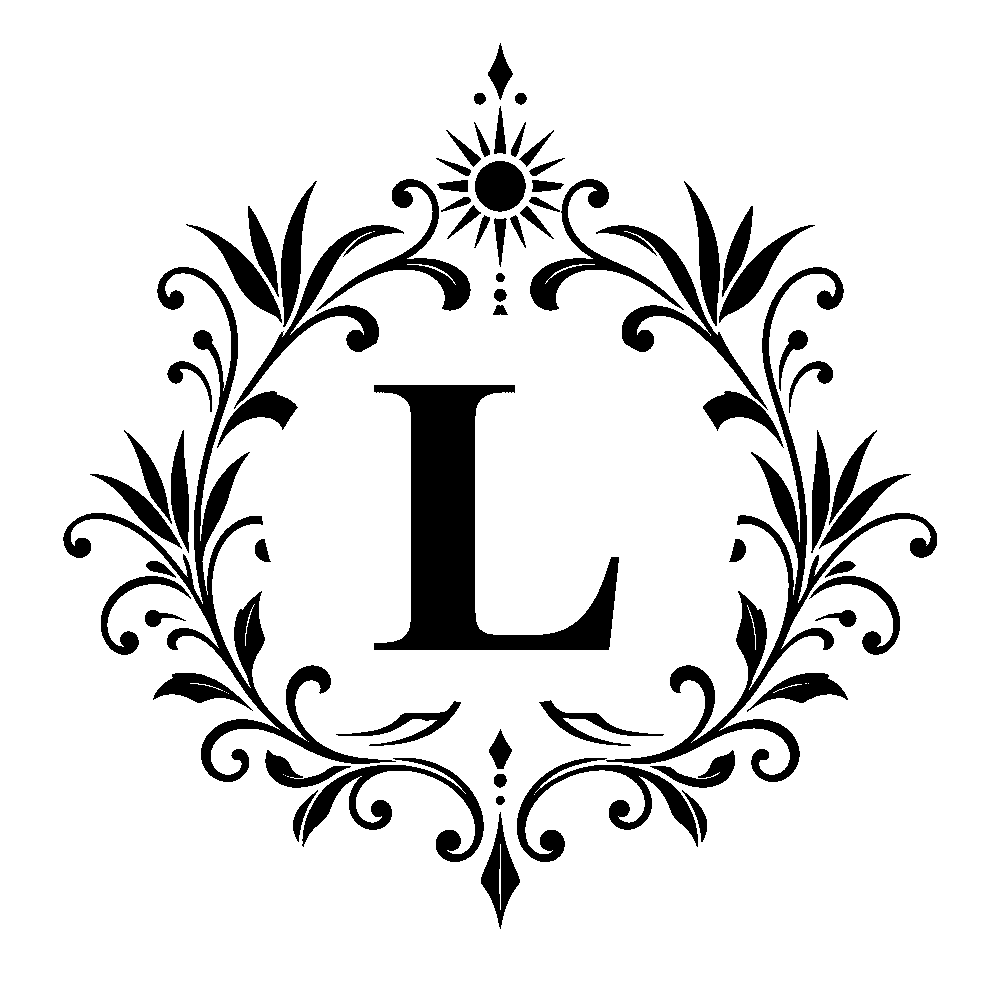 Letter L surname monogram design for Custom Decanter Gift Set